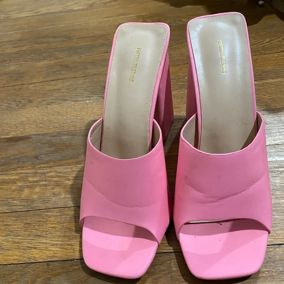 Pretty little thing heels - Picture 3 of 3